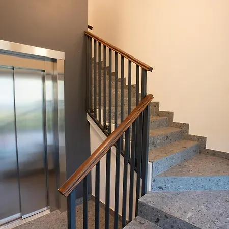 Tatari 16 City Centre New Korter *