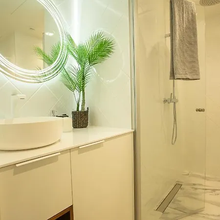 Апартаменти Tatari 16 City Centre New *